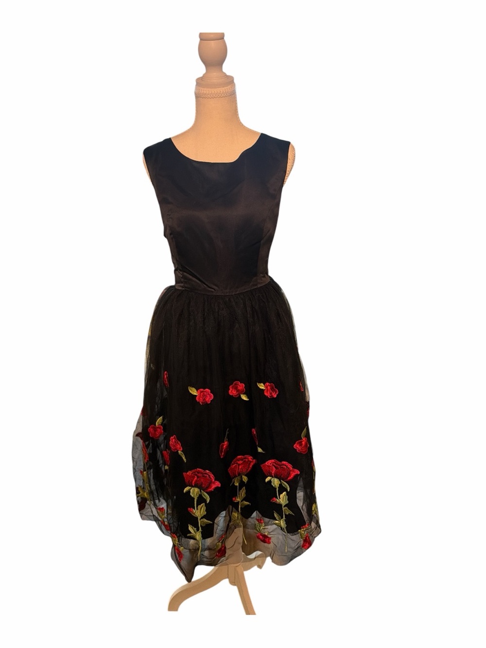 Romantic Goth Pinup Liza Luxe Black Rose Embroidered Mesh Fit Flare Dress L NWT